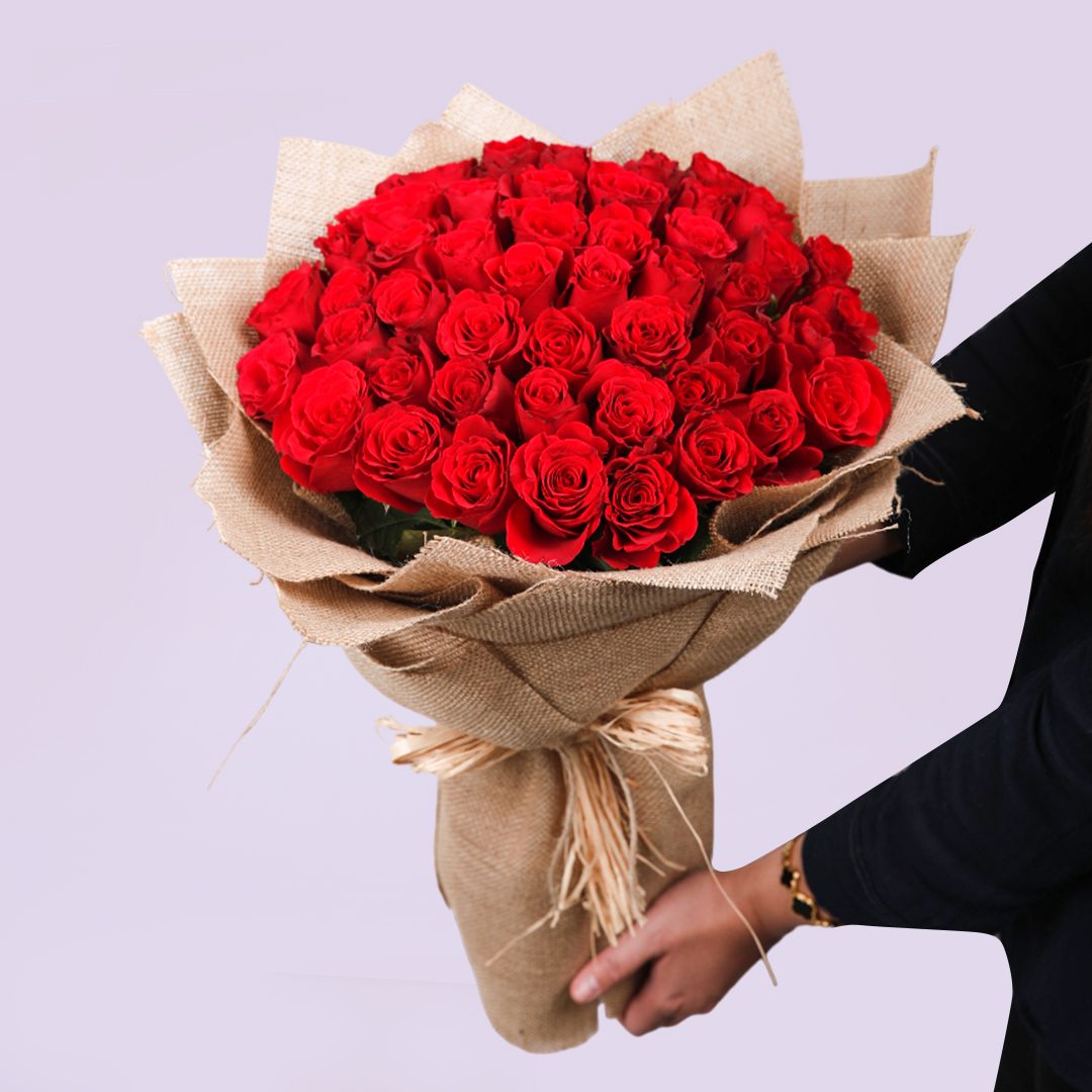 Buy Ravishing 50 Red Roses Bouquet | Flower Shop in Dubai