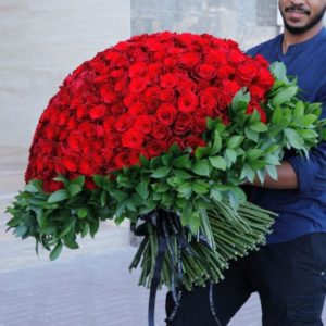 500 Red Roses for Valentine's