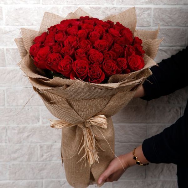 Buy Ravishing 50 Red Roses Bouquet Flower Shop in Dubai