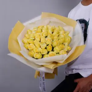 Yellow Roses - 60 stems (1)