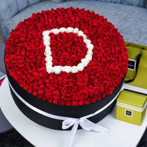 Darling Round Arrangement with Patchi