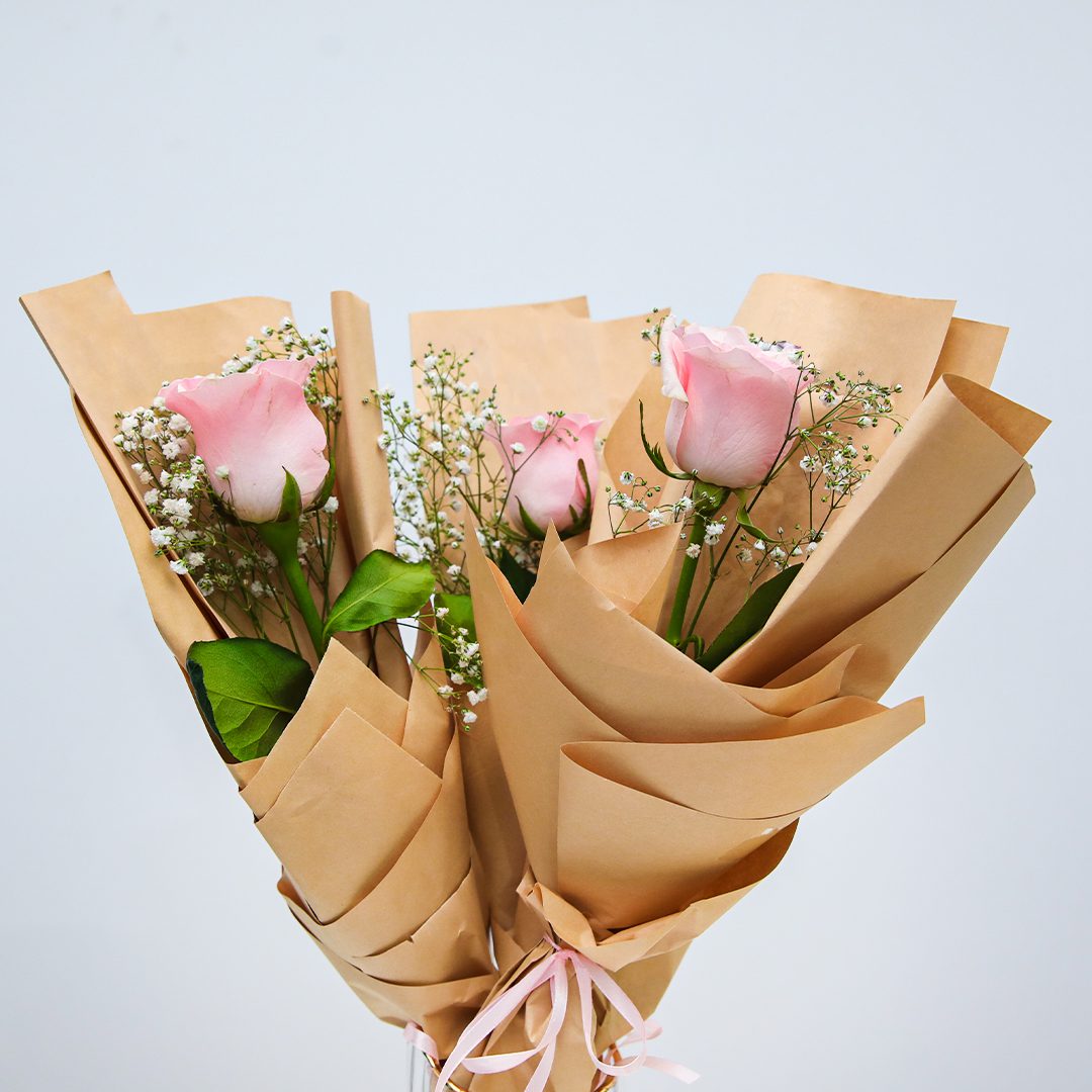 Custom Wrapped Rose with Gypso - Flower Delivery UAE